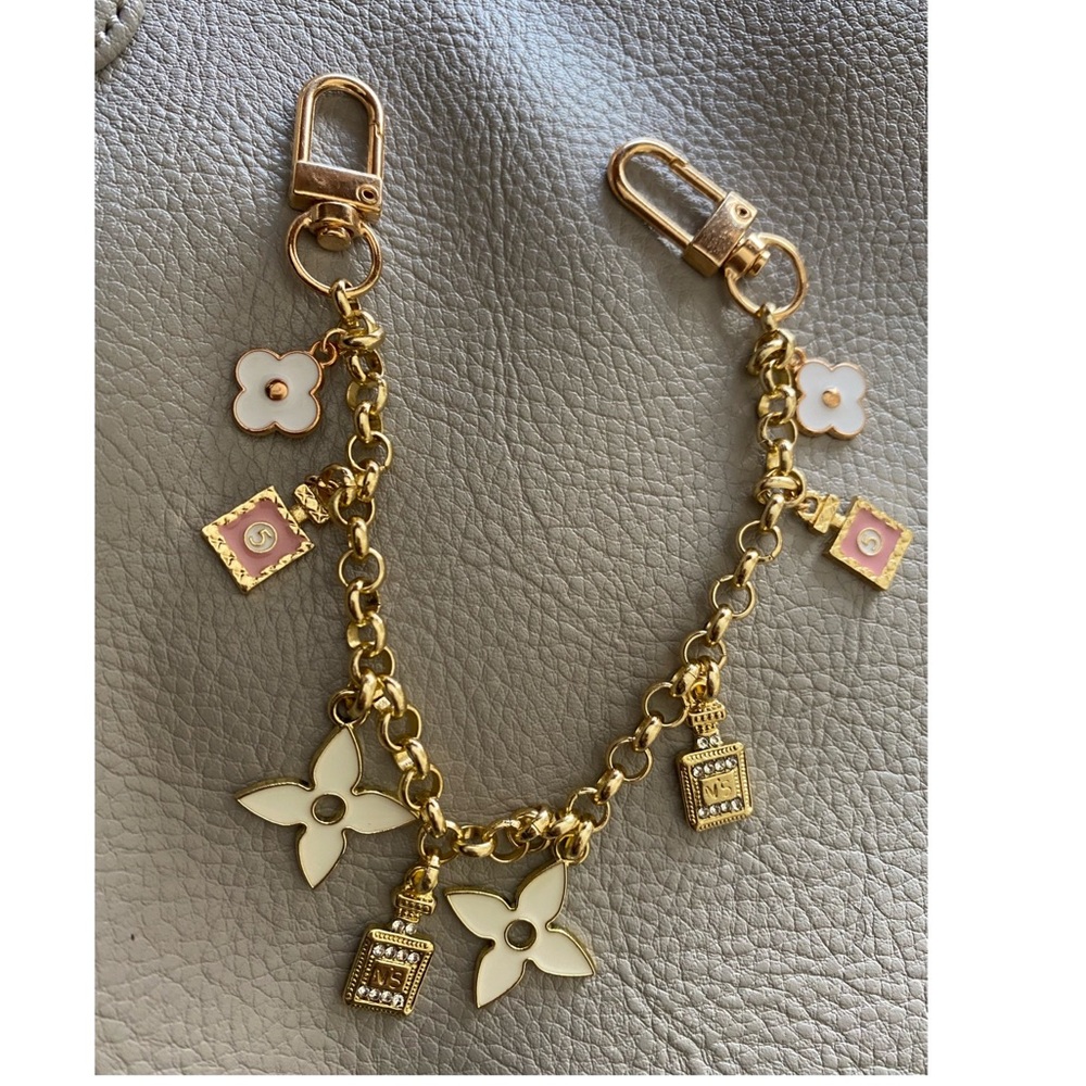 COPY - Chain charm for purses and handbags